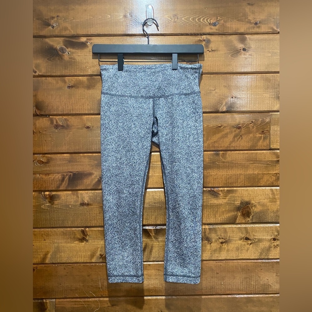 Lululemon Rio Mist White Black Wunder Under Crop Legging *Luxtreme